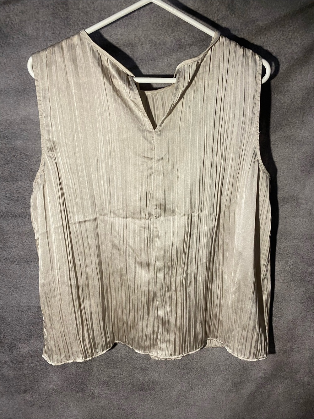 LOFT Outlet Women Large Beige Champagne Pleated Satin Sleeveless Tank Top